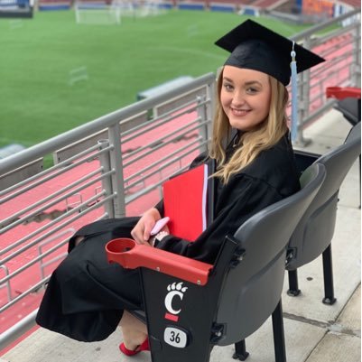 kyleejanelewis's profile picture. 