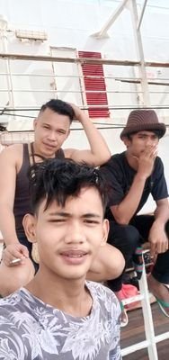 Happy bareng Teman