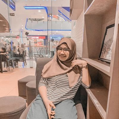 itssupermoha's profile picture. 🌈