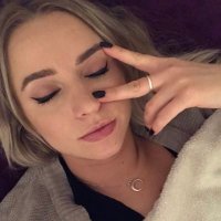big booty bitch (@lauratklein) 's Twitter Profile