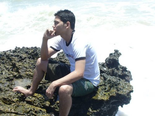 Mazîин,pessoense,27 anos Tecnico de Informatica,
Contato,omar_harlisson@hotmail.com