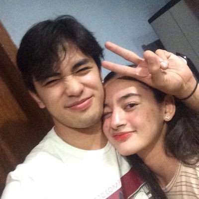 •Official Account of Team ShaChi • We stan and support SHACHI 🥀💜• Followed by SHAMI BALTAZAR & ACHILLES SAMAIN (6/20/19)•