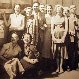 makinguthinkcom's profile picture. 🤔 this account is a (temporary) proving ground of sorts for opinions to which I may, or may not, hold.