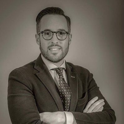 PhD student researching on protection of cultural heritage in conflict zones. Lawyer.