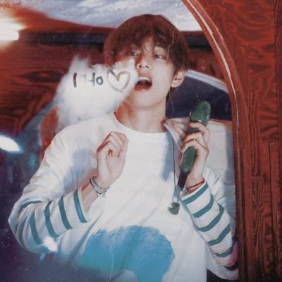h3artsightae's profile picture. ₍ ♡ ₎ . .⃕ . in my 𝓱𝓮𝓪𝓻𝓽 and in my 𝓼𝓸𝓾𝓵 : 당신은 내게 일어난 일 중 최고의 일이었어요, 김태형.