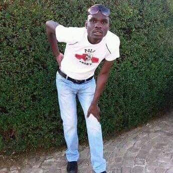 BubutsaXaka's profile picture. the really singer