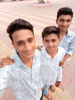 ItPavam's profile picture. 