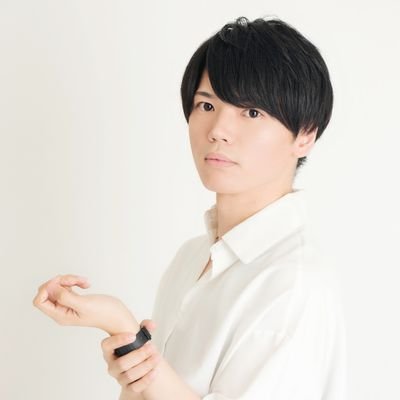 ゆーりんプロ所属新人声優😺🐾🐧声優・役者/福岡県/吹替:Netflix「ゴーカーツ」コリン ディズニージュニア「かいけつ！チームチキン」ライリー/ゲーム:「アルケミアストーリー」リチャード/ボイコミ「漫画家異世界取材旅行」伊勢海天星 「見知らぬ女子高生に監禁された漫画家の話」主人公/ホラー小説、映画にハマり中👻