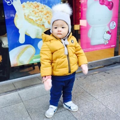 eeviikaa's profile picture. :)