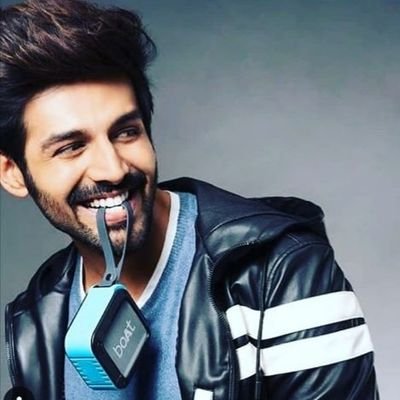 Great dreamer.... Fan of kartik aaryan..😘😍 Success year for him.. Upcoming #Pati patniaurwoh and #luv aaj Kal 2... Njoy singing and listening to the music