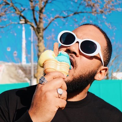 IamCaptainLouis's profile picture. ✏️ Illustrator 📹 Amateur Vlogger ☕️ Professional Tea Drinker 🍪 Biscuit Dunker