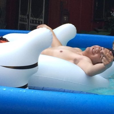 Andrew | 26 | 🇨🇦 | RSN: Taintehds, Nacho Hat
