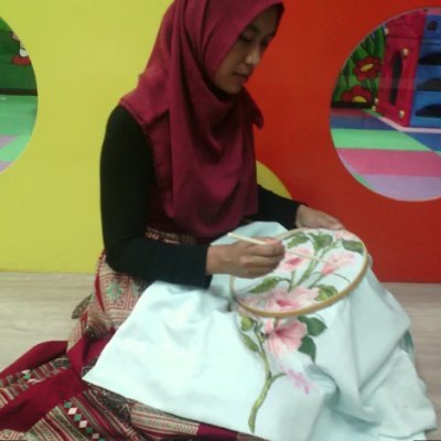 SSuhermina's profile picture. Blogger, teacher, writer