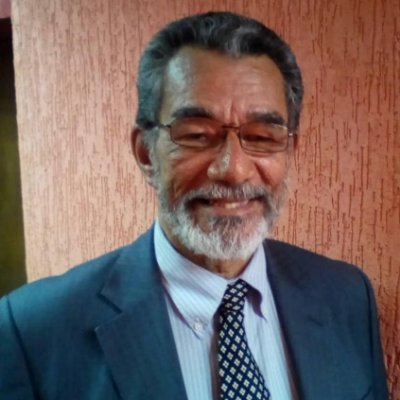 Promotor y defensor de la paz en Venezuela. Periodista y especialista en ciencia política. Presidió el Colegio Nacional de Periodistas. Columnista de LA RAZÓN