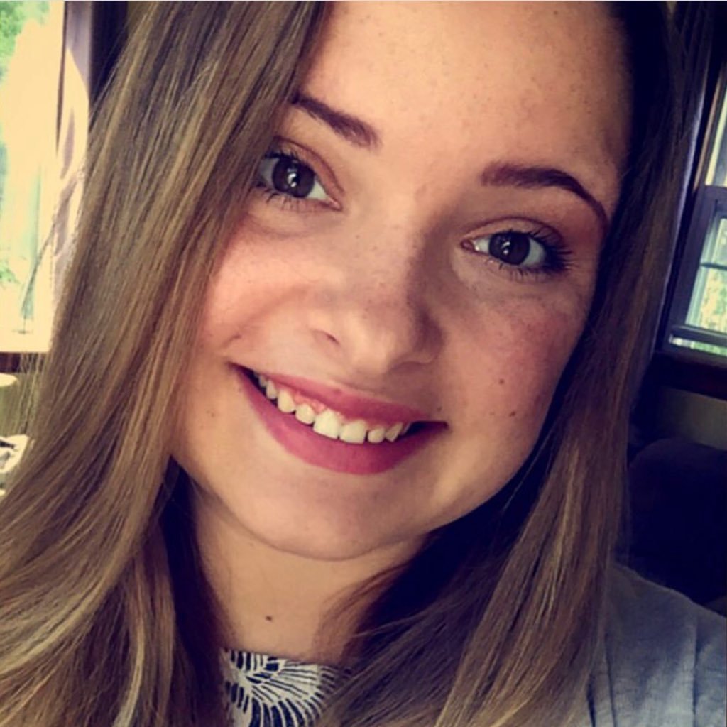 C_Dout's profile picture. Dog lover & nap enthusiast. Paramedic/ICU Nurse 😜