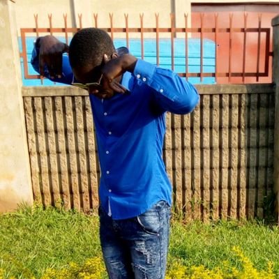 yoooo am a free styler en I lyk music so much am as well an artist from ug...I mainly do dancehall music.. jahbless every bady..thanx fi daat......