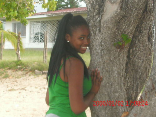 im fun to b around......selfless....nd intelligent