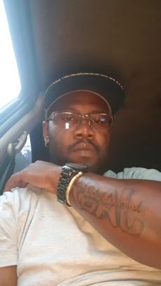 Jeffon13's profile picture. cool fella