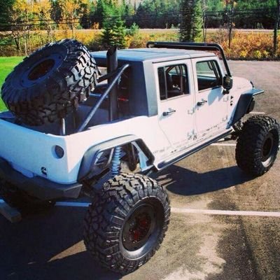 I love diesels and jeeps what else can I say lmao!!