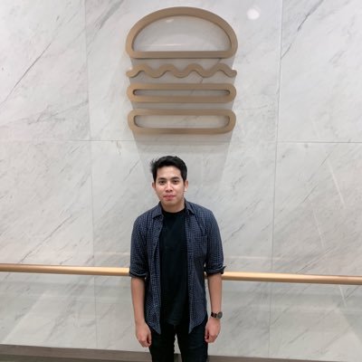 gavinorman's profile picture. shop our doughnuts @donatooze