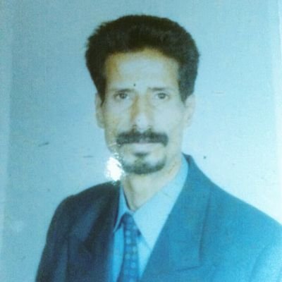 (((عيش علي سالم البيض...
لاشبيه مثلك..
حفرت بالتاريخ..... كتبت به اسمك)))
آيه من الشعر..علي محمدعبدالله الكساري:22/5/2004