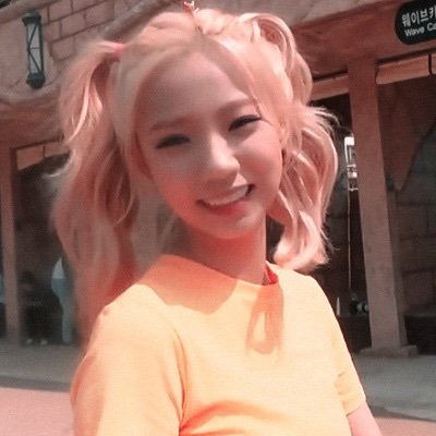 yeoswo's profile picture. 