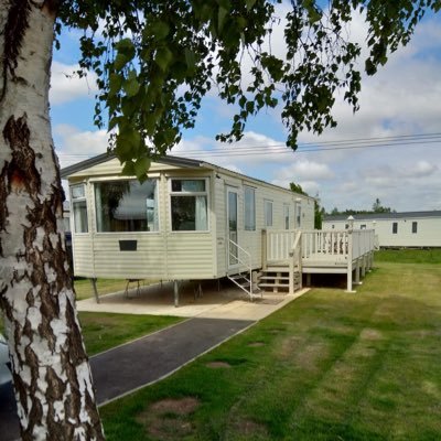 3×8 BERTH +1× 6 BERTH (Hot tub+pet friendly available) CARAVANS  TO RENT AT THE BEAUTIFUL TATTERSHALL LAKES COUNTRY PARK IN LINCOLNSHIRE