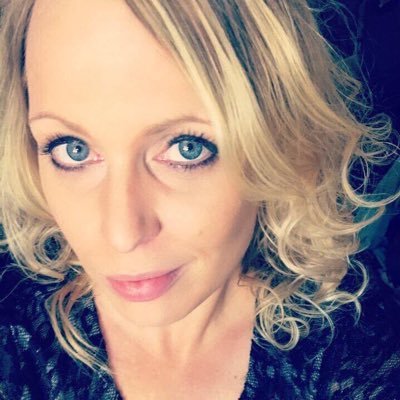 MammaGardner's profile picture. ✌️☀️