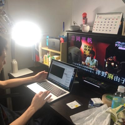 プログラミング初心者の大学2年生です、HTML CSSを現在はProgateで勉強中。まだまだ未知なことだらけで未熟ですが、モチベーション作りとして同じように勉強中の初心者の方、参考にさせていただく上級者の方をフォローしていくのでフォロー許可とフォロバもできればお願いします!