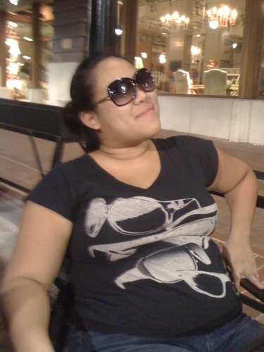 Quirky and delightfully geeky mom, just generally trying to stay shiny.