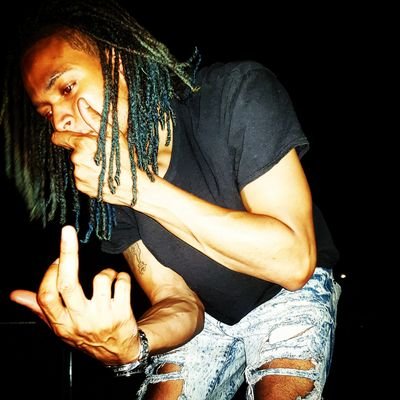 🎙️ UPCOMING ARTIST 🎧
🎤Features & Booking: loco.kurosaki74@gmail.com
🐺🐯DEDICATION, DETERMINATION, DOMINATION