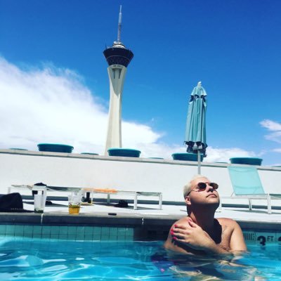 Froghorn417's profile picture. 💄✌🏽💇🏼‍♀️💅🏼🐸🌻🌸🌹🌚🌈