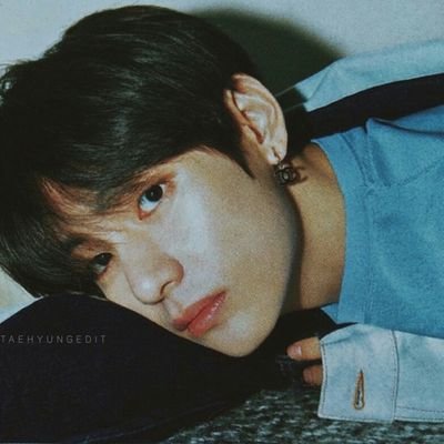 luvv_vkook's profile picture. ~💜✨.                               ✨💜~

`•✨^•°✨•°김태형°•✨°•^✨•`

⭐°•✨°•`~ 전 정국~`•°✨•°•⭐

❤                                  ❤

        ^°^                 ^°^