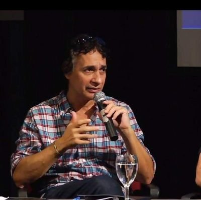 TEATRO Producción artística - Gestión - Docencia / Autor, director -
CCK Área Teatro /
@silvaproduccion