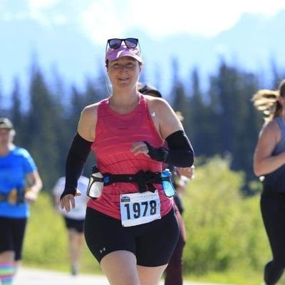 Marathoner,Travel Geek, Foodie, Health and Fitness Junkie,  running nerd