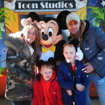 damo_10's profile picture. 