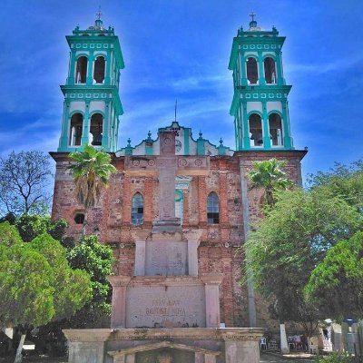Hagamos que TierraCaliente inunde Twitter, cochos
¡Soy de Guerrero señores y por Guerrero me han de encontrar!
Manda por DM tu foto de TC/sugerencias/anécdotas
