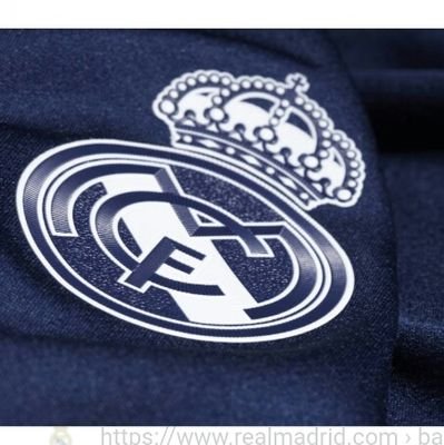Football addict || Real Madrid fan⚪|| CR7❤|| I Follow back ASAP ||