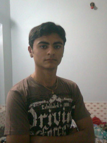 Darshan333karia's profile picture. i trust on frndshp i like play Pool&Snooker i like 2 live alone.