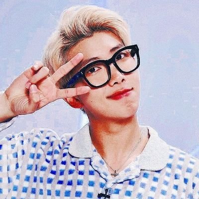 ☄ƒαɳ αccσմɳƭ @BTS_twt☄ɱყ ℓσѵε↬@_hope_jhope_☄ɱყ ɓɾσ↬@swag_main @vigyki_moizaiki☄ⁱ ᵖᵘʳᵖˡᵉ ᵛᵏᵒᵒᵏ. #SUGA