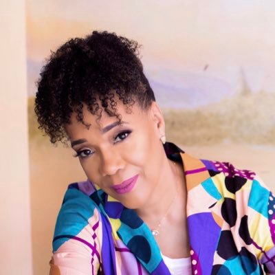 Lover of God and family. Speaker, author, worship leader. NEW SINGLE - SURROUND ME AVAILABLE ONLINE NOW! DOWNLOAD ON itunes and all digital outlets!