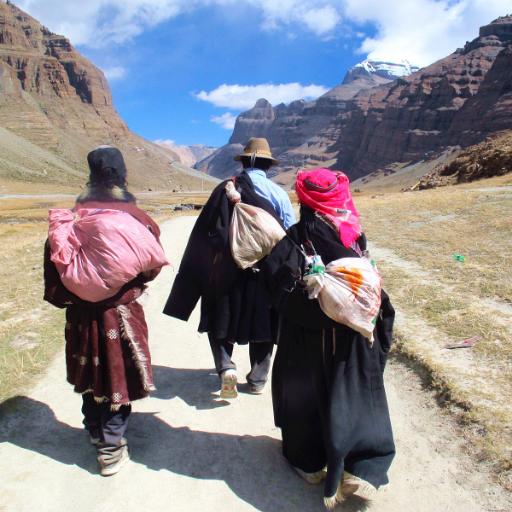 mdccp2020's profile picture. 法轮大法，末世拯救人类的正法大道
已被译成近50种语言
西方政要多年持续褒奖
信者遍及全球，跨越宗教、种族和文化

神造了人，故对人有最大慈悲
但神的威严，与慈悲同在
凡污言秽语攻击法轮功者会被立即拉黑

速退出中共党团队，可匿名退：
https://t.co/SjZLXxd0Ub
https://t.co/asnTONACGz