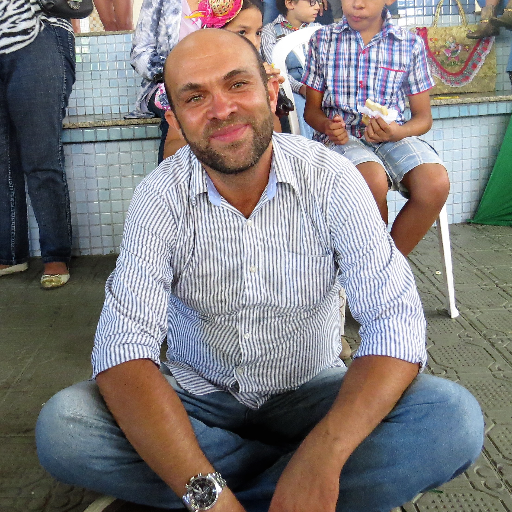 EdmoertsKene's profile picture. Besteira todo mundo fala, o que diferencia os especialistas dos palpiteiros é a convicção com a qual cada um fala a SUA.