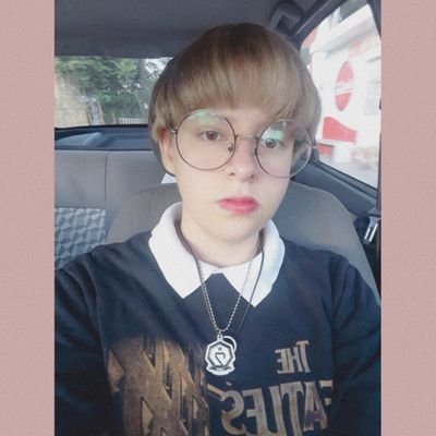 Army, Elf, shawol, VIP, Carat, Monbebe, Anguila, exo-l, Putifandom🌻, Jimin, y jin biased❤ Shin biased, Jonghyun Biased, Jang geun suk😎 Putishiper, (L)GBT+🌸
