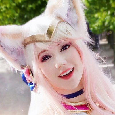 ♡ 5ft ♡ 29 ♡ YouTuber ♡ TikTok ♡ Twitch Partner ♡ Cosplayer ♡ LARP ♡ DnD ♡ Disney Girl ♡ ADHD ♡ 日本語OK ♡ Former DLP Cast Member 🏰🐭 Abipop@hotmail.co.uk