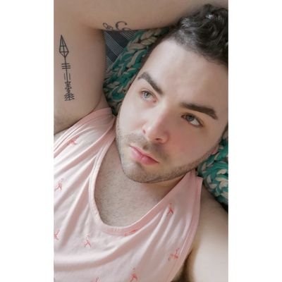 corrythomas92's profile picture. You ain't on my throne, ain't even a seat away - Nicki Minaj