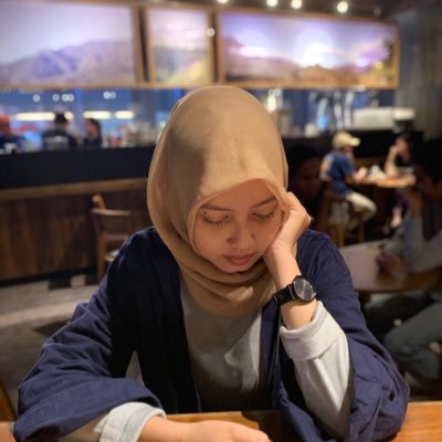 Ermawti_'s profile picture. 