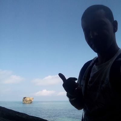 DhmZine's profile picture. الحمد لللاه على نعمت للإسلام