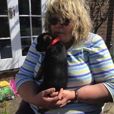 TamSearle's profile picture. i'ma chef a wife an d a dog Mum