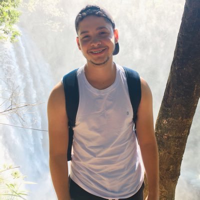 Riibeirovini's profile picture. ...